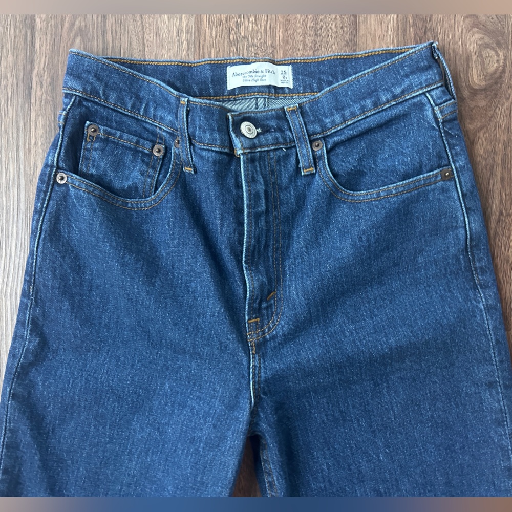 ABERCROMBIE & FITCH 90s Straight Ultra High Rise Jeans Minimalist Capsule Sz 25 - Picture 6 of 14